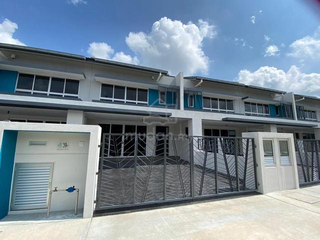 22x75 Arina Serenia Kota Warisan Sepang Double Storey 1
