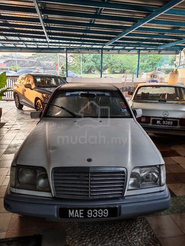 1995 Mercedes Benz 230E 2.3 (A) - 3