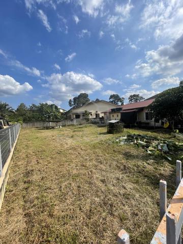 Tanah Bangunan 3,315 sqft Simpang Balak Kajang | Geran Individu 1