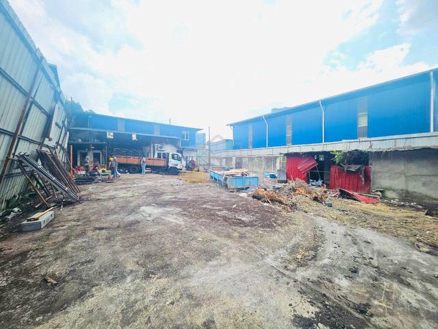 TaNaH KoSOnG LuaS 7000sqft 🏭 LighT InDusTRiaL SToRaGe EaSy ACceSS 1