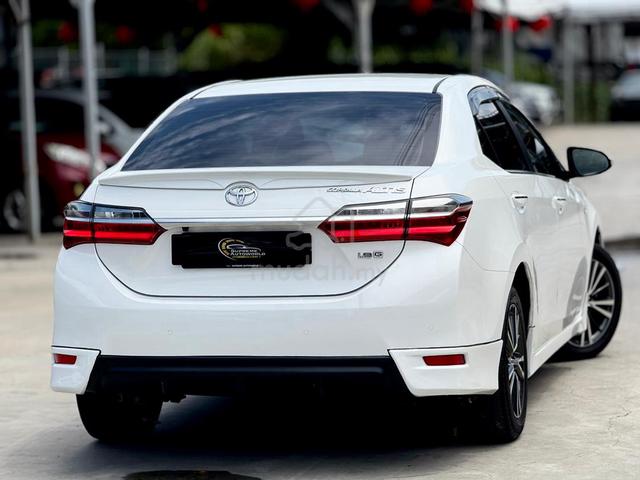 Toyota COROLLA ALTIS 1.8 G FACELIFT LADY LOW MILE! - 2