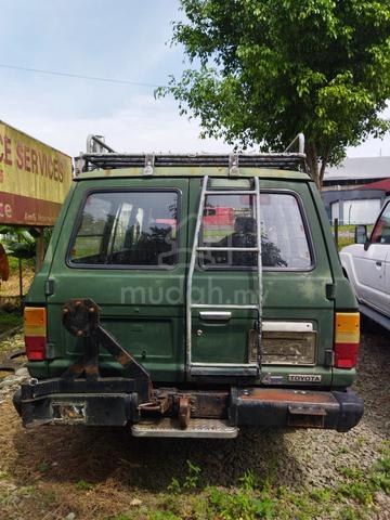 Toyota LANDCRUISER BJ60 3.5 (M) 1982 4x4 Diesel - 2
