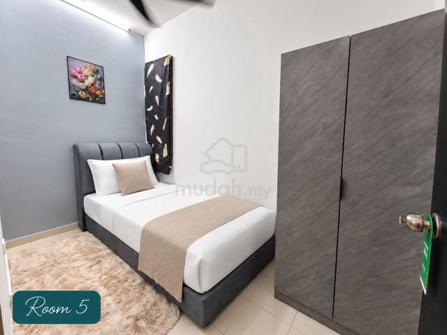 Bilik Perempuan, Female Room, Skudai Nusa bestari , Mutiara rini 1