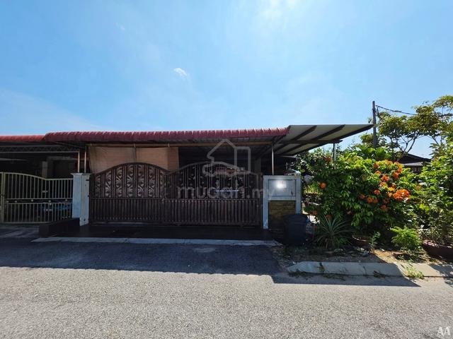 [RENOVATED] Corner Lot 1 Storey Taman Malawati Utama Kuala Selangor 1