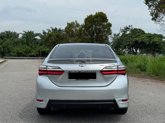 2017 Toyota COROLLA ALTIS 1.8 G FACELIFT (A) - 4