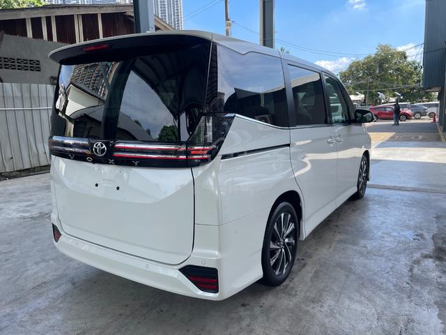 2024 Toyota VOXY 2.0 S-Z (A) - 3
