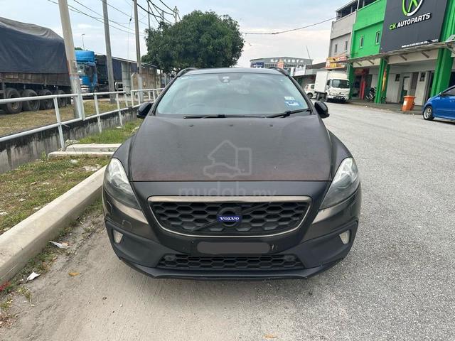 2013 Volvo V40 2.0 CROSS COUNTRY T5 (A) - 1