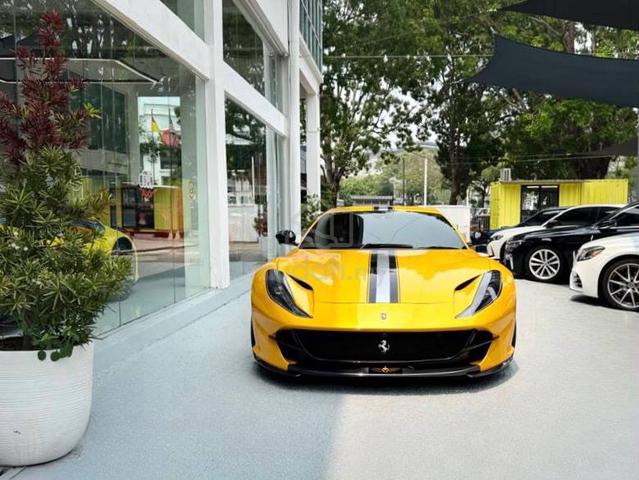 2020 Ferrari 812 6.5 SUPERFAST (A) - 1