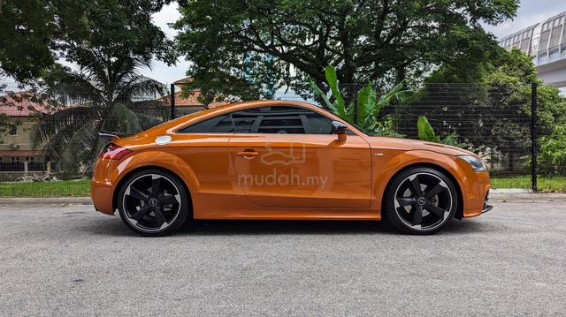 Audi TT S-Line 2.0 TFSI (2013) - 1