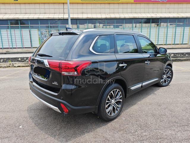 2017 Mitsubishi OUTLANDER 2.0 AWD (A) CASH FUL L@N - 3