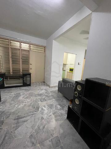 Subang Perdana Good Year Court 6 Subang Jaya 1