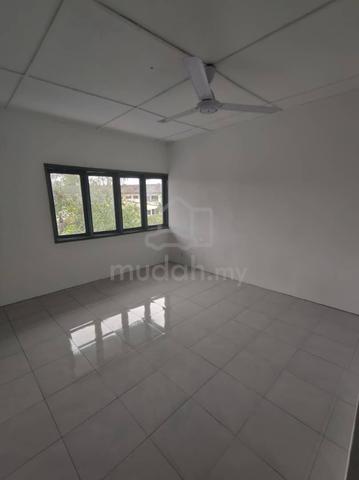 LARGE 3 STOREY - SHAH ALAM - JTK approved - COMPANY ONLY 1
