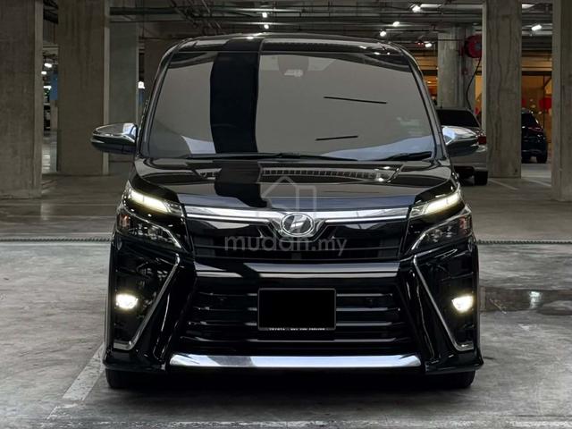 2019 Toyota VOXY 2.0 ZS KIRAMEKI II (A) - 4