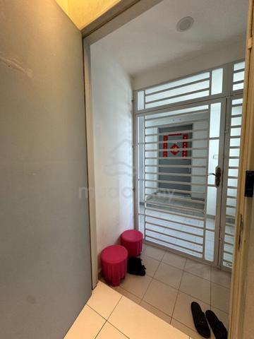 The Platino Serviced Apartment 1