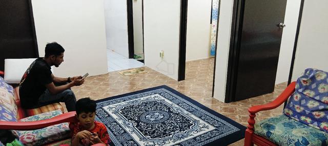 Rumah Pangsa Kampung Padang 1