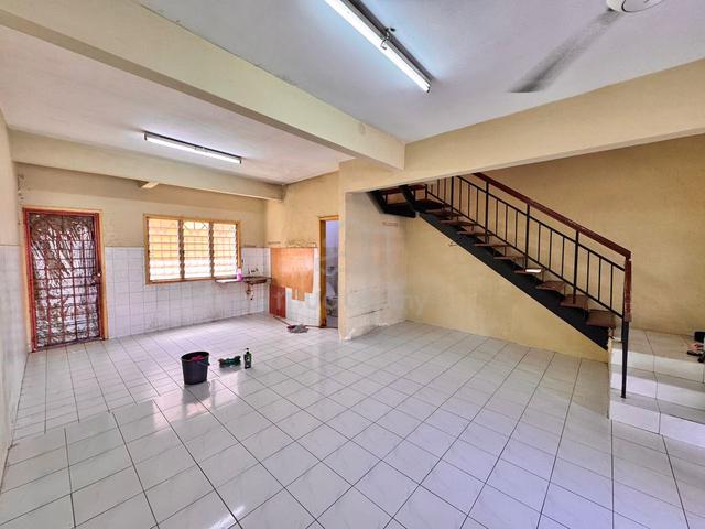 [BASIC UNIT] 2 Storey Terrace, Taman Desa Mas, Bandar Country Homes 1
