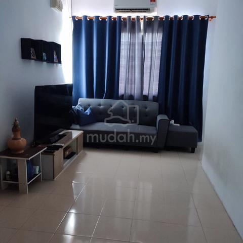 For Sale | Townhouse Taman Desiran Melawati, Kuala Selangor 1