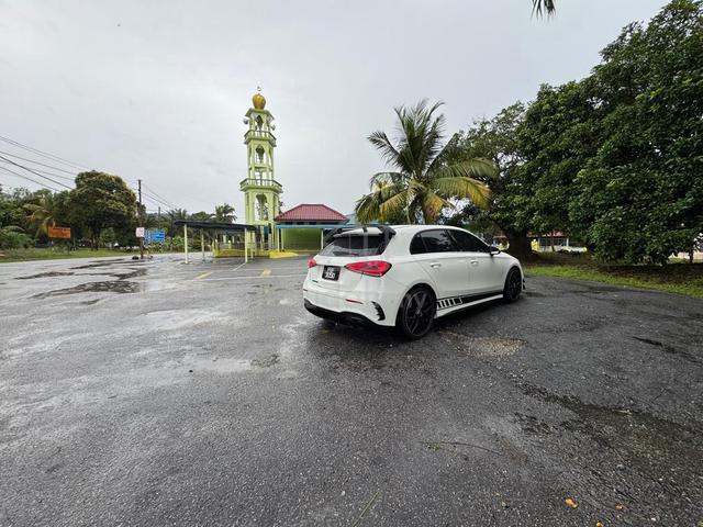 2019 Mercedes Benz A180 1.3 STYLE HATCHBACK (A) - 3