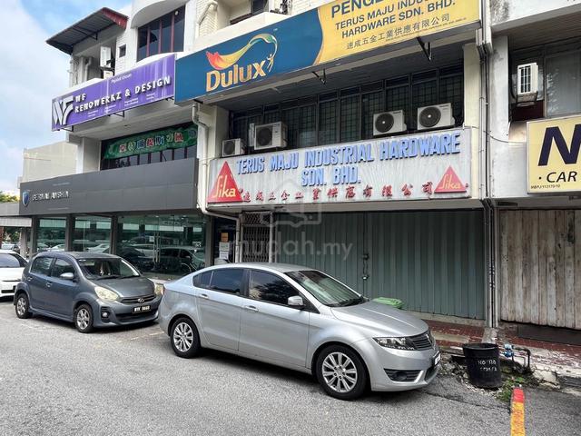 Jalan SS24/2 Taman Megah 1st floor to let shop office 1