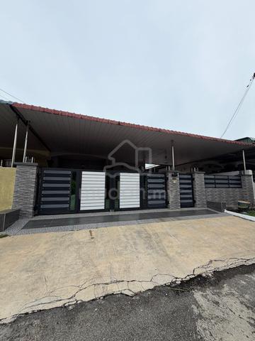 Taman Cengal Indah Single Story Semi-D 1
