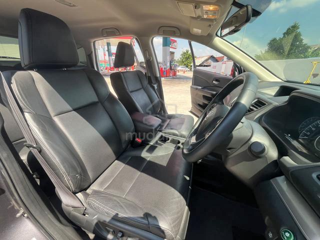 2016 Honda CRV 2.0 i-VTEC (A) Facelift Low Mileage - 5