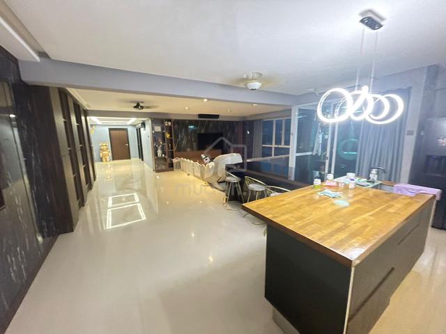 The Uban Residence 1