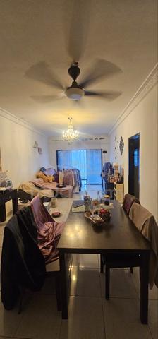 Room For Rent  1