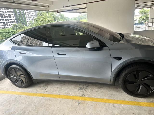 2025 Tesla MODEL Y RWD FACELIFT*DIRECT OWNER* - 3