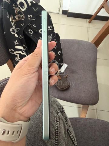Carousel Image