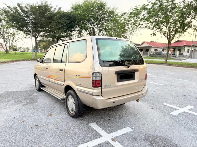 2001 Toyota UNSER 1.8 GLi (A) TIP TOP NEGO - 2