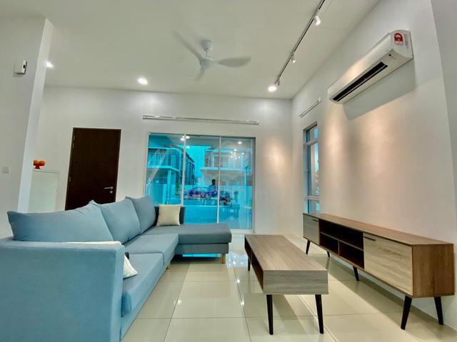 2 storey semi D (extra big land), Raintree Park 2, Simpang Ampat 1