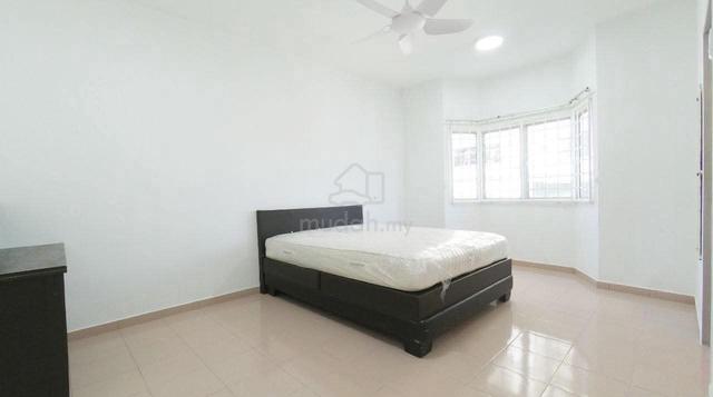 Endah Regal 5