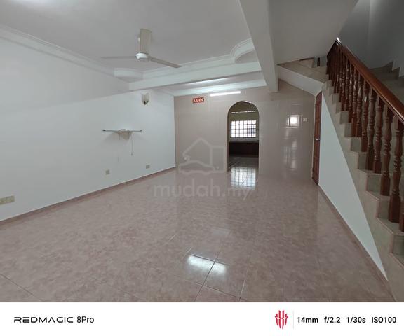 Renovated 2 storey house Bandar Bukit Tinggi near SJK (C) Klang 1