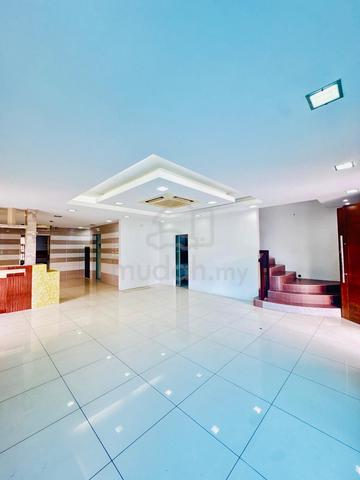 2 Storey For Sale @ Tmn Sierra Perdana/ Masai/ Renovate/ Corner Lot 1