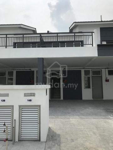 Simfoni Perdana @ LBS Alam Perdana Townhouse for Sale ( and for rental 1