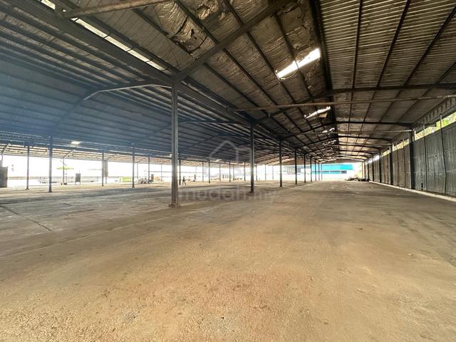LARGE DETACHED FACTORY BAKAR ARANG Area Built-Up 50,000 Sqft 1
