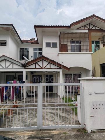 Below Market, Double Storey Puncak Alam | Refurbished, Extra Land 1