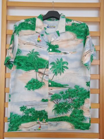 Vintage 1980 Shoreline hawaii hawaiian shirt nike Clothes for sale in Labis Johor