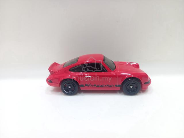 Hot Wheels Porsche 911 Carrera RS 2.7 Red Diecast - photo 5 of 6