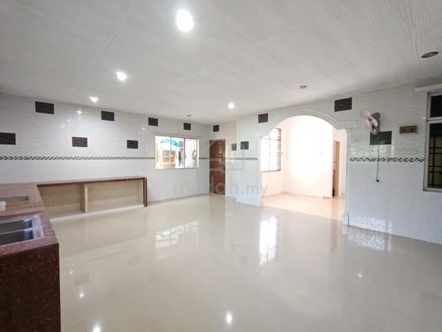 FULLY RENOV🔥MERELIT PADU❗❗Unit Tmn Desa Indah Parit Buntar😱MURAH❗❗🔥 1