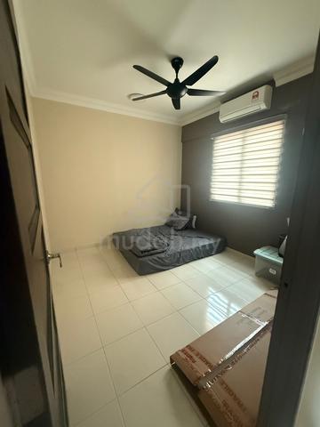 Nice Room with Aircond 1