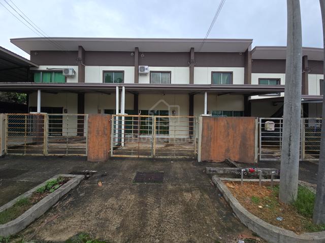 2 Storey Intermediate Taman Ujana Prima Ranau 1