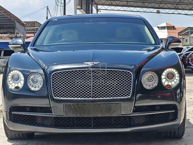 2018 Bentley FLYING SPUR 4.0 V8 S MULLINER (A) - 2