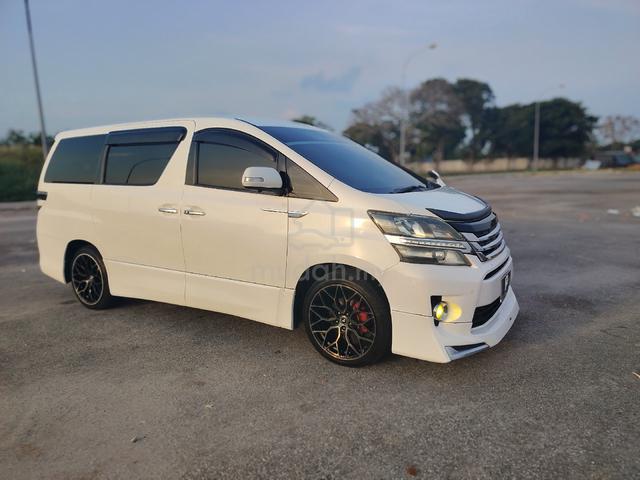 Toyota Vellfire 2.4 FaceLift - 4
