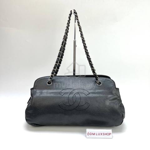 Carousel Image Selected