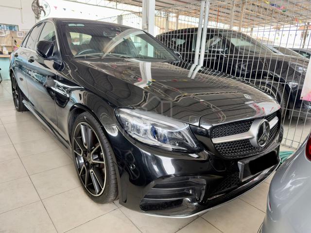 2018 Mercedes Benz C-CLASS 2.0 300 AMG LINE (CKD) - 1