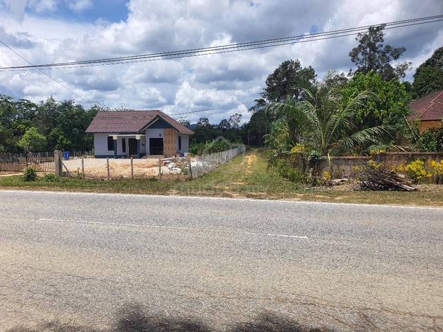 Lot banglo 726mp dan 733mp di Kg. Tok Bintang Kuala Berang. 1