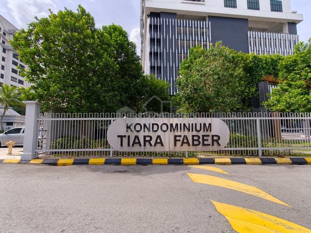 Tiara Faber 1