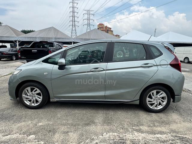 2016 Honda JAZZ 1.5 E (A) KEYLESS FULL LOAN - 3