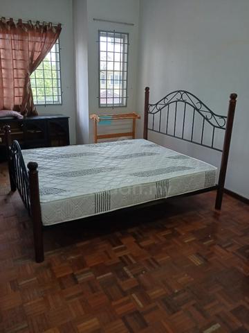 Master Room @ Bandar Teknologi Kajang 1